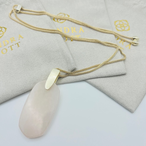 Kendra Scott Inez Rose Quartz Long Pendant Necklace in Gold - Picture 2 of 5
